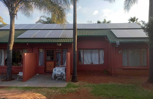 Centurion Apartment | Garden Cottage