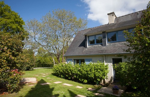 La Foret-Fouesnant Cottage | GARDEN FLOOR class 3* in park. Seaside.2 pers