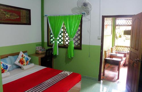 Kampong Chhnang House | Garden Guesthouse