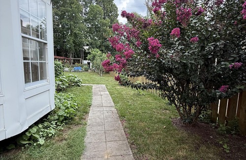 Montclair Apartment | Garden Hallow, Entire Private Guest Suite