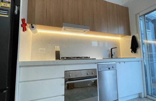 Ultimo House | Garden House 2BE2.5BA Near CBD n ICC by Palm&Vine