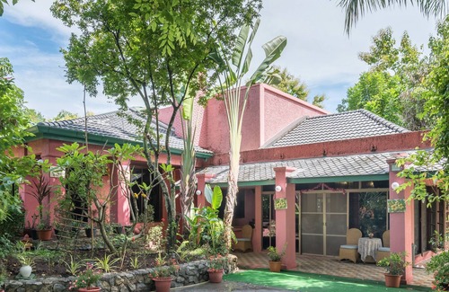 Mae Pu Kha Other | Garden House Stay With Big pond in San Kamphaeng