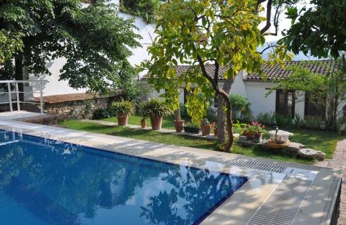 Selcuk House | Garden House