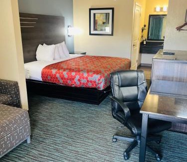 Capital View Hotel | Garden Inn & Suites Little Rock