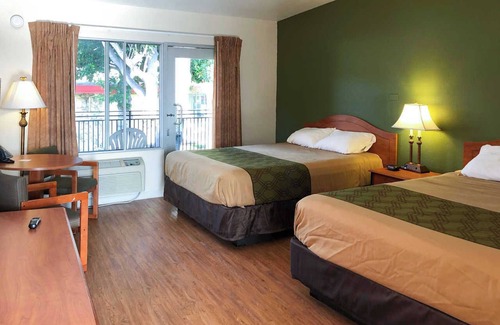 Oakland Hotel | Garden Inn & Suites Oakland Airport