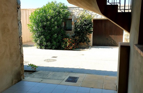 Lozari Condo | Garden level, air-conditioned, beach 200m away and swimming pool.