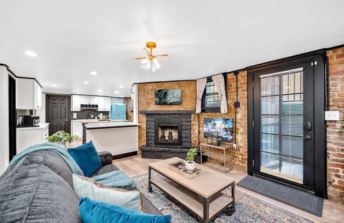 City Park West Apartment | Garden Level Apt in Heart of Den