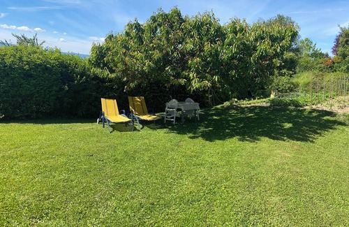 Massongy Apartment | Garden level near Yvoire and lake