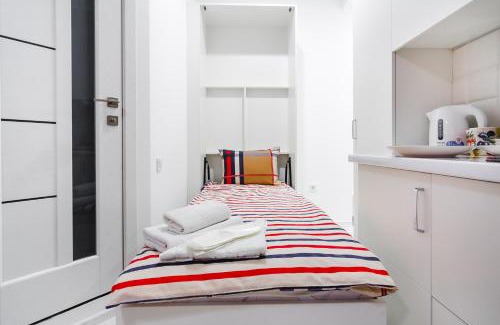 Odessa City Center Apartment | Garden Love on Deribasovskaya