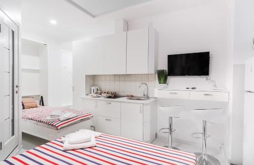 Odessa City Center Apartment | Garden Love on Deribasovskaya