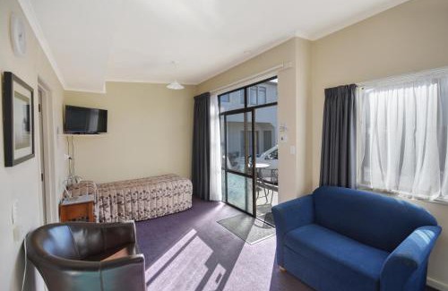 North Dunedin Hotel | Garden Motel
