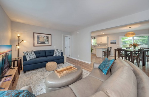 Whitesboro House | Garden Oasis Home near Wildwood Beaches