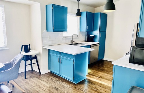 Mountain Shadows House | ~Garden of the Gods 5BR Home- 10Min to Downtown