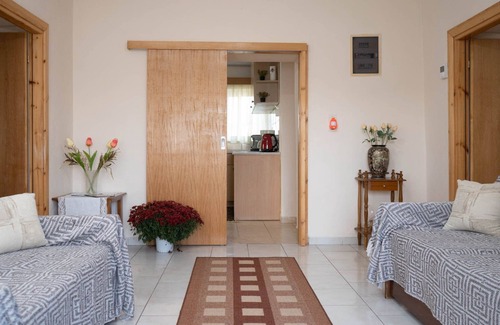 Trikala House | Garden Paradise in Megalochori Trikala