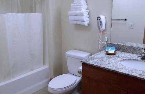 Sierra Vista Hotel | Garden Place Suites