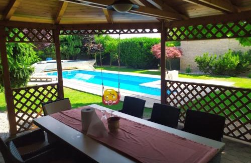 Trnava Apartment | Garden & Pool apartment