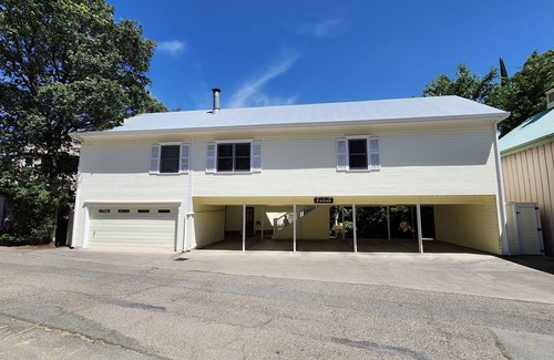Sutter Creek Apartment | Garden Room | Walk to Wine, Food | Dog Friendly!