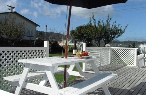 Coromandel Apartment | Garden Studio ~ Coromandel Apartments