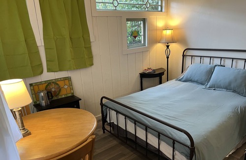 Fort Bragg Apartment | Garden Studio Downtown