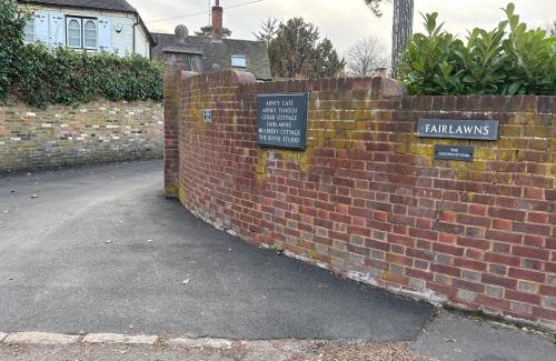 Bourne End Apartment | Garden Studio in Bourne End
