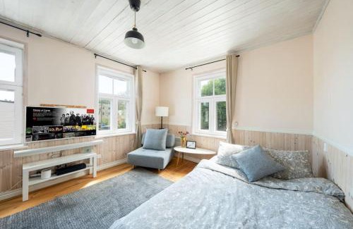 Pelgulinn Apartment | Garden Studio next to Telliskivi & Old Town