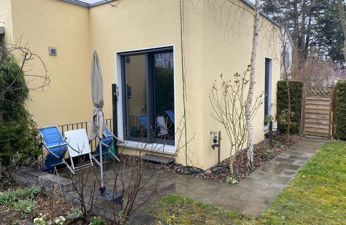 Brunnadern Apartment | Garden studio with free parking in quiet residential area.
