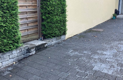 Brunnadern Apartment | Garden studio with free parking in quiet residential area.