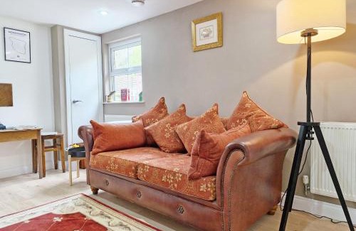 Ford House | Garden View - Aldingbourne