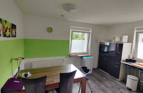 Laupheim Apartment | Garden view - apartment for up to 6 people.