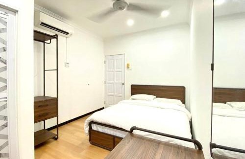 Sungai Puyu House | Garden view bangalow wedding 12pax
