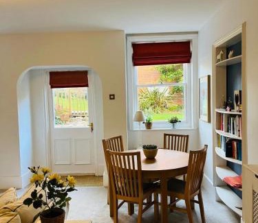 Meads Apartment | Garden View