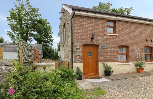 Llanybydder House | Garden View