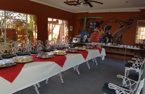 Mahikeng Cabin | Garden View Lodge