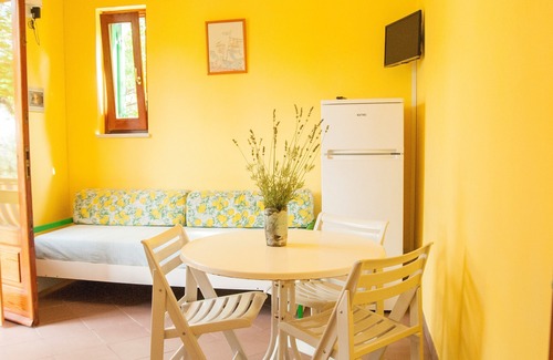 Mazzeo Apartment | Gardenhouse on the largest beaches of Taormina apartment n. 1 for 4 people