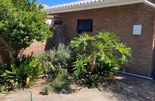 Sedgefield Apartment | Gardenroute Accomodation 750 mtr. the beach