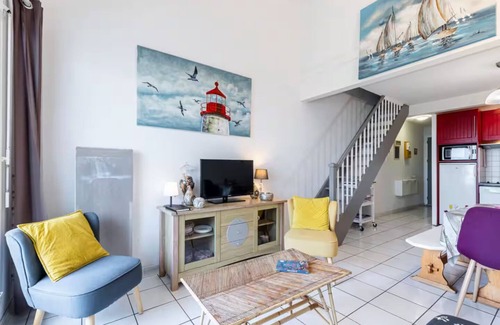 Charente-Maritime Apartment | Gardens by the sea