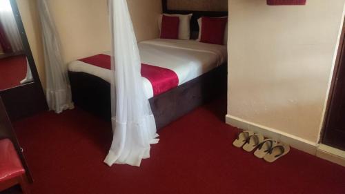 Kikuyu Hotel | Gardens Executive Suites