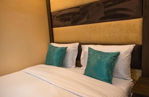 Kikuyu Hotel | Gardens Executive Suites