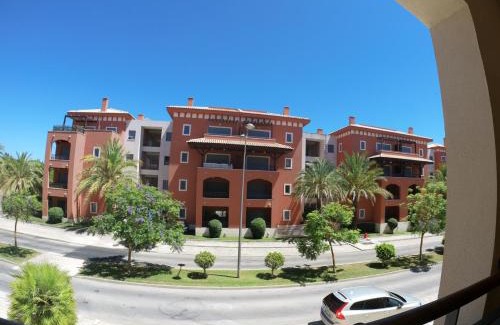Vilamoura Apartment | Gardens Side By FHR piscina parking