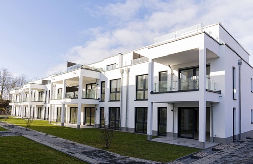 Dormagen Apartment | Gardenview apartment no. 3 on the first floor left (garden view, terrace)