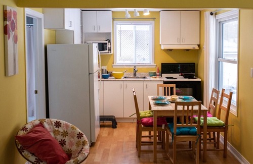 North Frontenac Ski Chalet | Gardenview Cottage - Myers Cave Resort