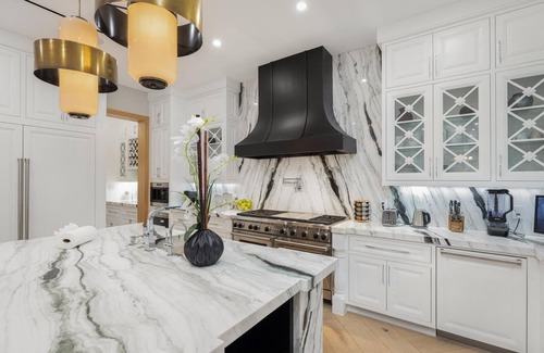 Melrose Villa | Gardner Modern