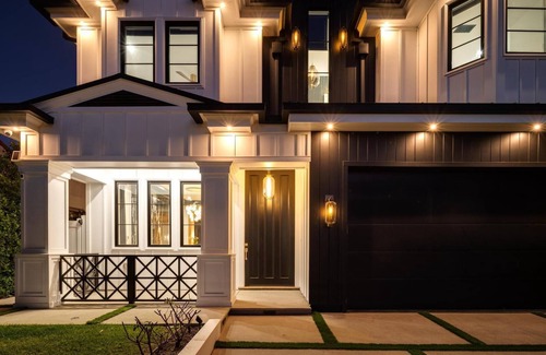 Melrose Villa | Gardner Modern