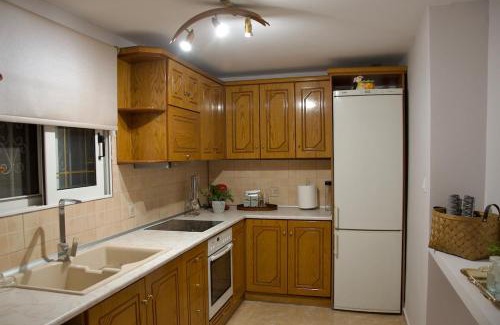 Agii Theodori Apartment | Garifalia Apartment