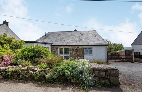 Mynytho House | Garna