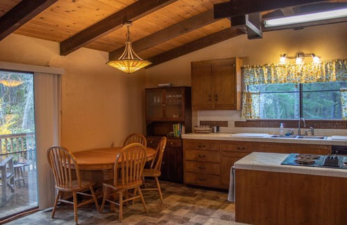Cave Junction House | Garner House: Secluded woodland home; spacious & comfortable, in natural setting