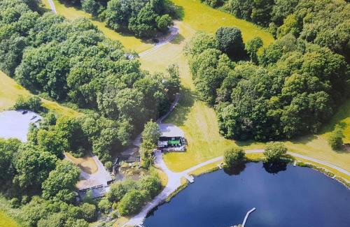 Porthyrhyd Resort | Garnffrwd Cottages