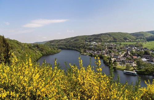 Einruhr Hotel | Garni Hotel im Fachwerkhof