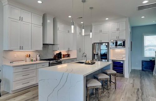 Pirates Beach West House | Garrett's Grotto | Spacious Home + 300 Yards to the Shore!