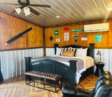 Alleene House | Garrison Airport Guest-suite